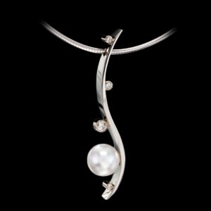 pearl jewelry waltz Akoya Pearl Pendant