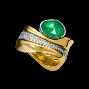 Emerald Light Ring