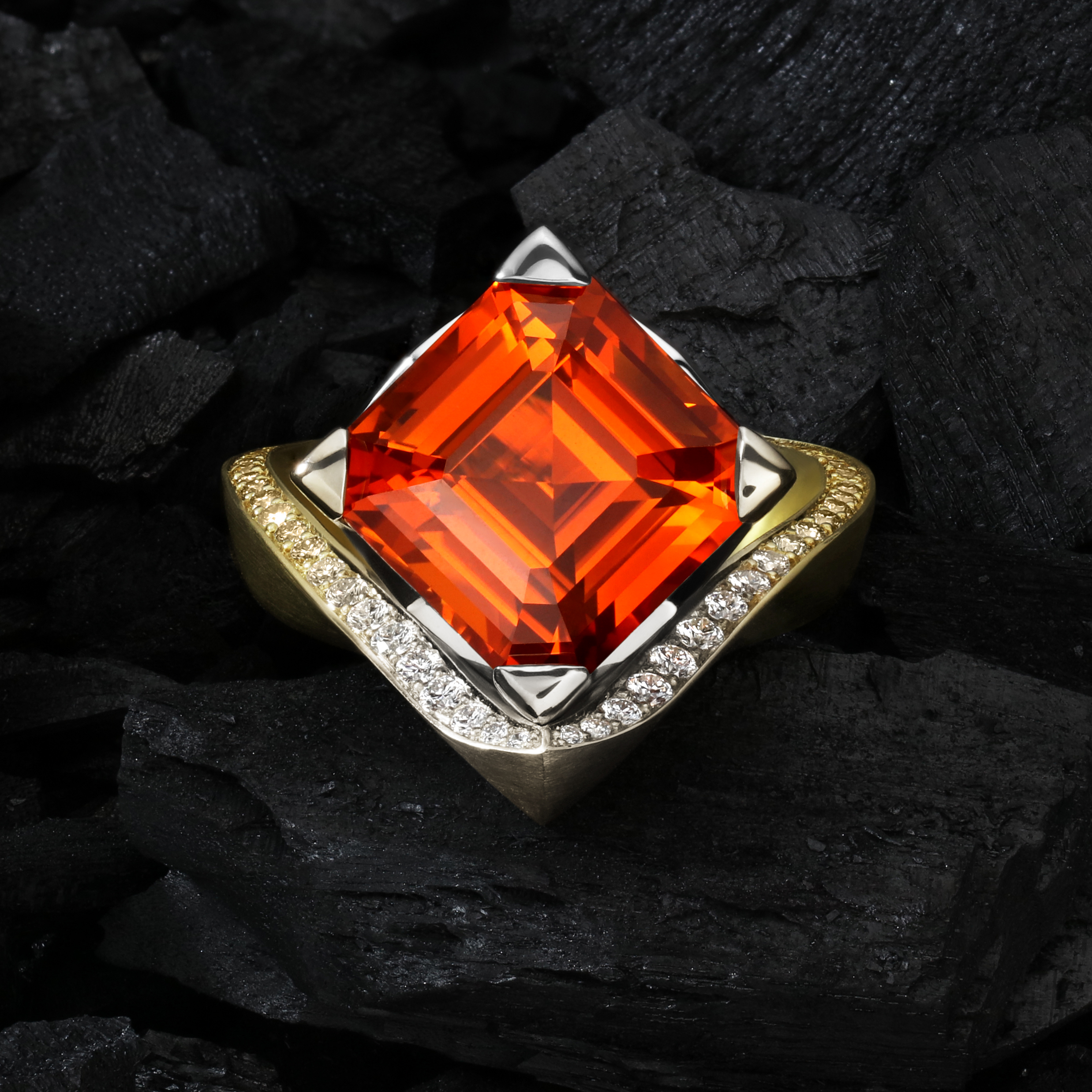 Sapphire, Diamond, SpectraGold™ Ring | Oriana